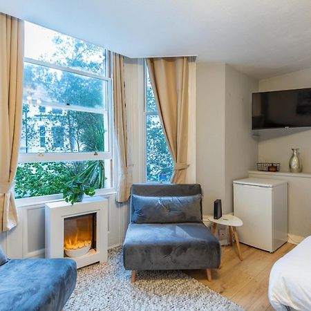 Sylish Studio Apartment Close To Station Brighton Екстер'єр фото
