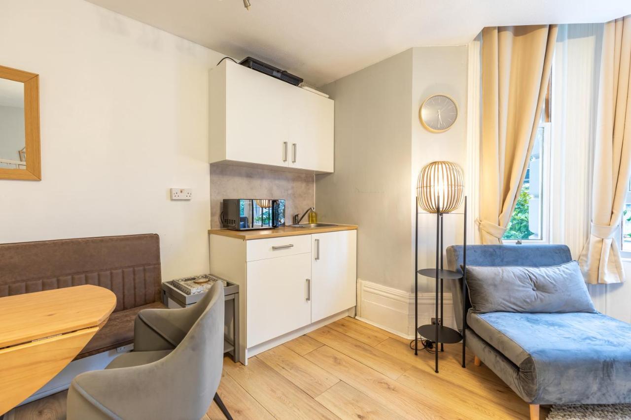 Sylish Studio Apartment Close To Station Brighton Екстер'єр фото